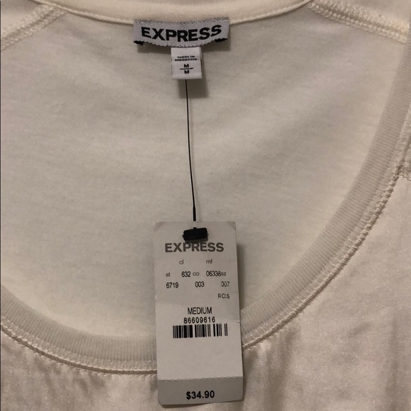 White blouse - Picture 2 of 2